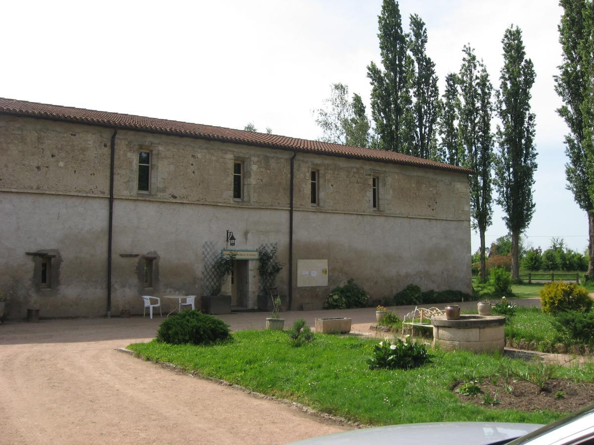 Abbaye Saint Gilbert Bed and Breakfast Exteriör bild